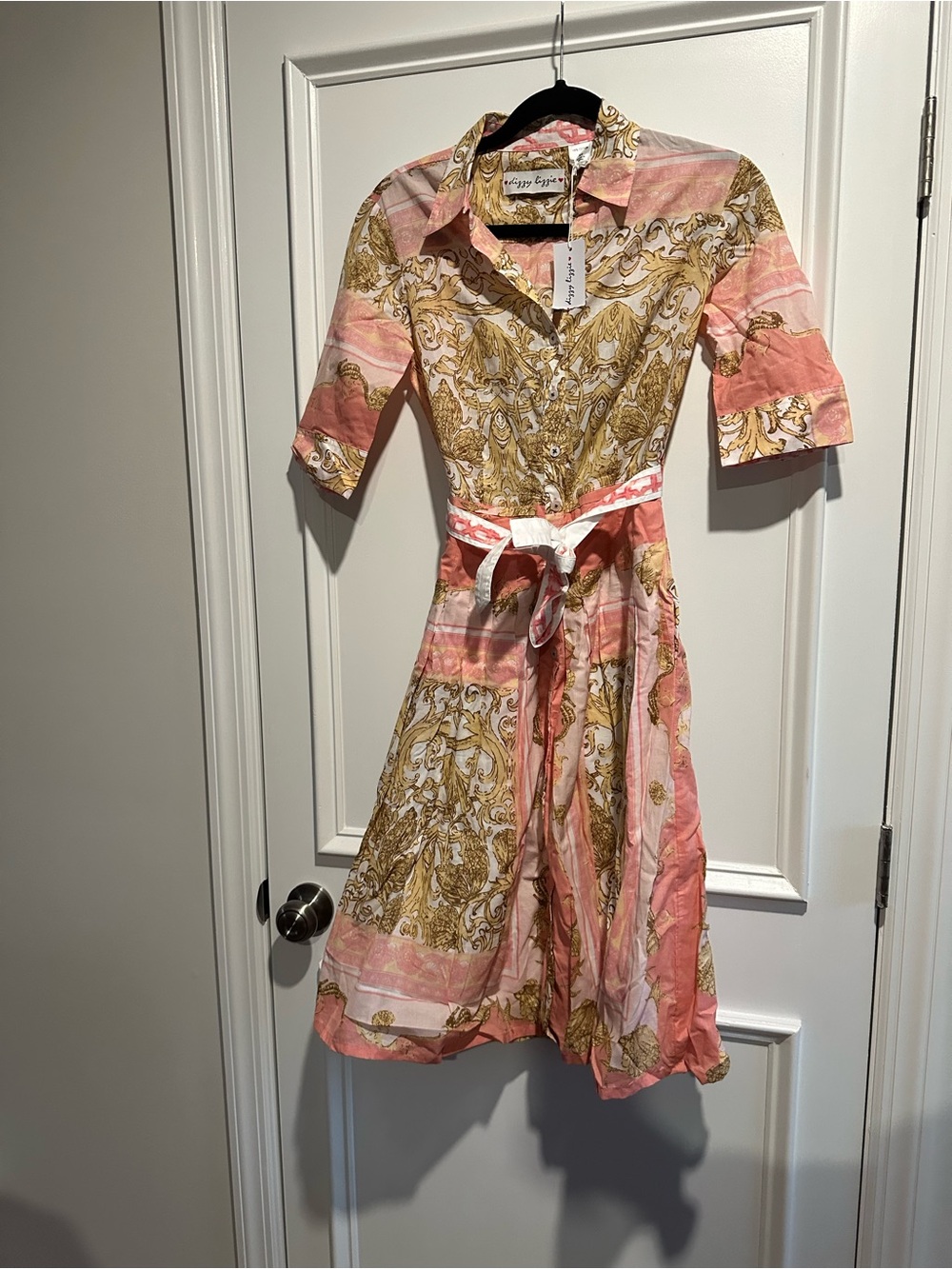 Dizzy Lizzie Mrs. Maisel Scroll Print Voile Dress Shirt in Pink, White & Gold